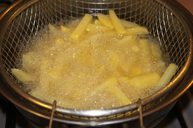 chips frying